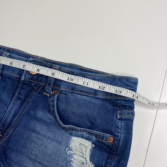 H&M Distressed Denim Shorts size 2 - Picture 6 of 8